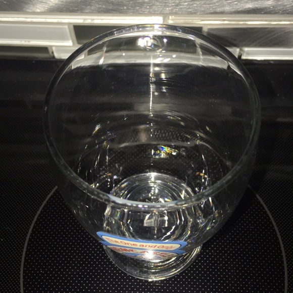 Newcastle Bombshell Beer Glass - Picture 2 of 2